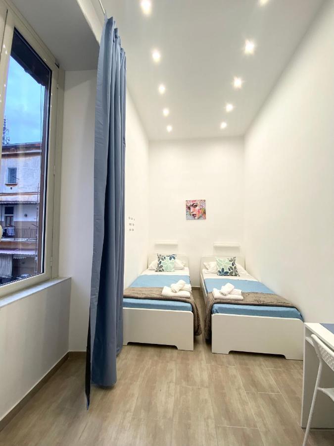 נאפולי Airys B&B - Holiday House מראה חיצוני תמונה