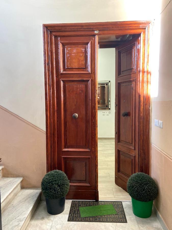 נאפולי Airys B&B - Holiday House מראה חיצוני תמונה