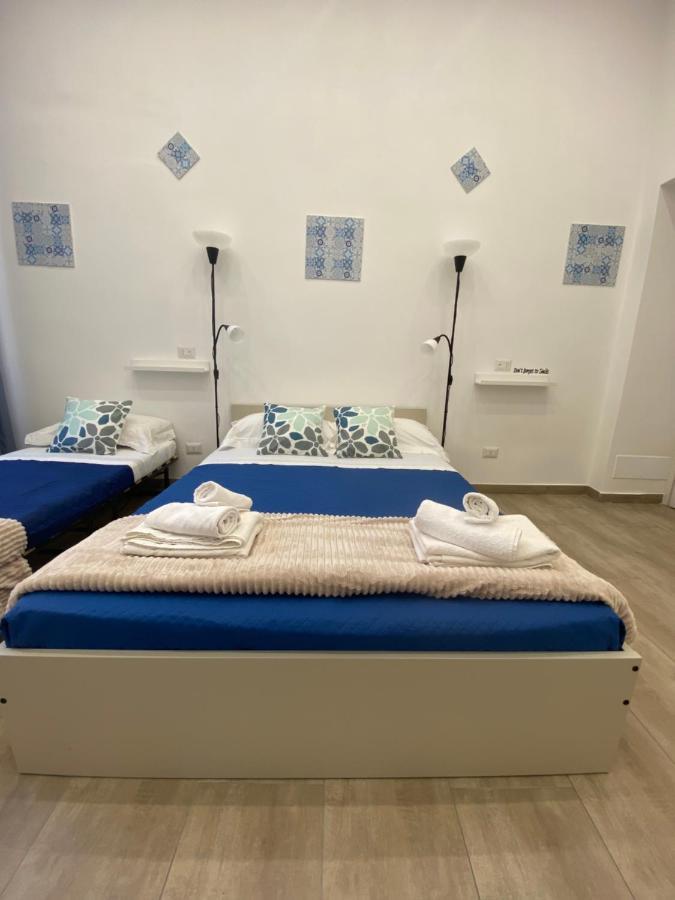 נאפולי Airys B&B - Holiday House מראה חיצוני תמונה