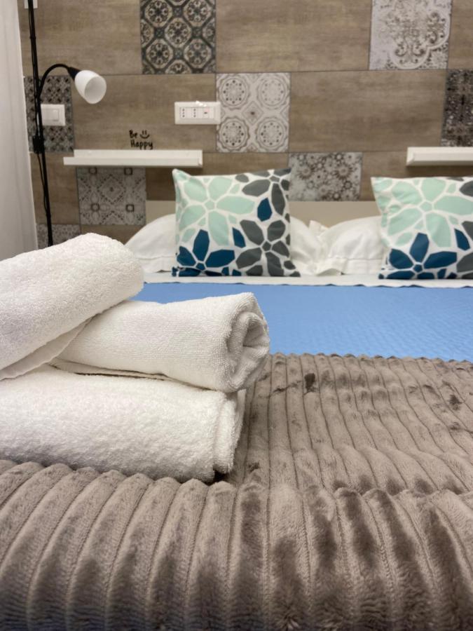 נאפולי Airys B&B - Holiday House מראה חיצוני תמונה