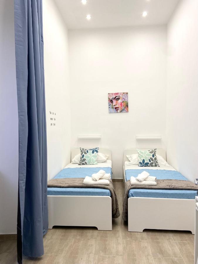 נאפולי Airys B&B - Holiday House מראה חיצוני תמונה