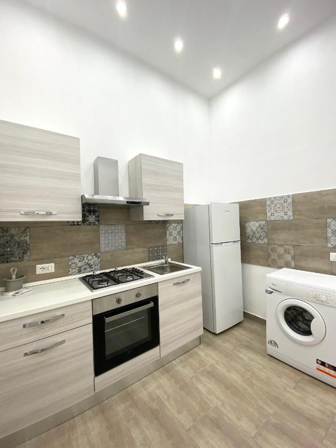 נאפולי Airys B&B - Holiday House מראה חיצוני תמונה