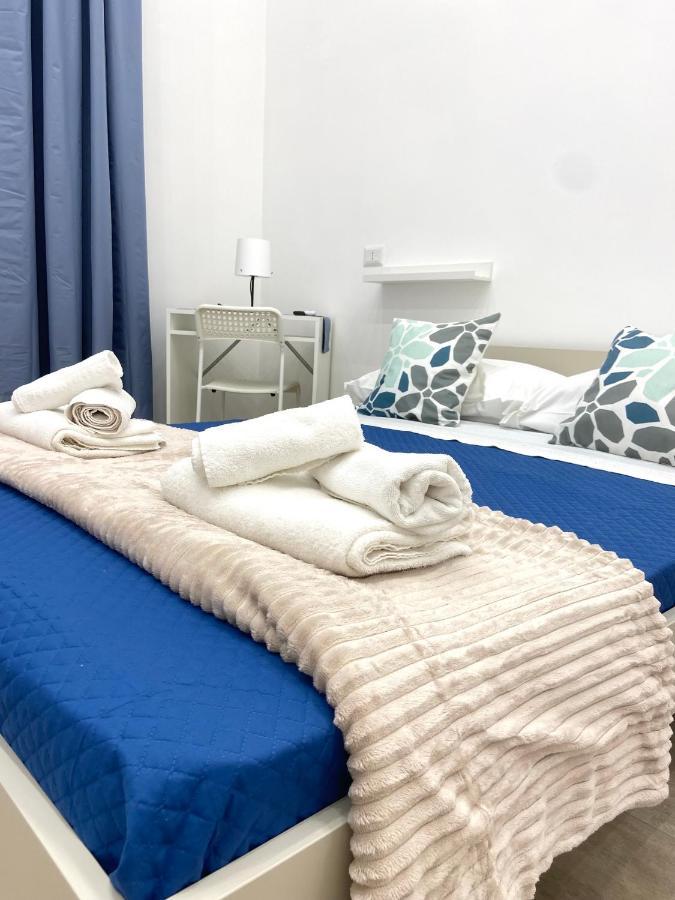נאפולי Airys B&B - Holiday House מראה חיצוני תמונה