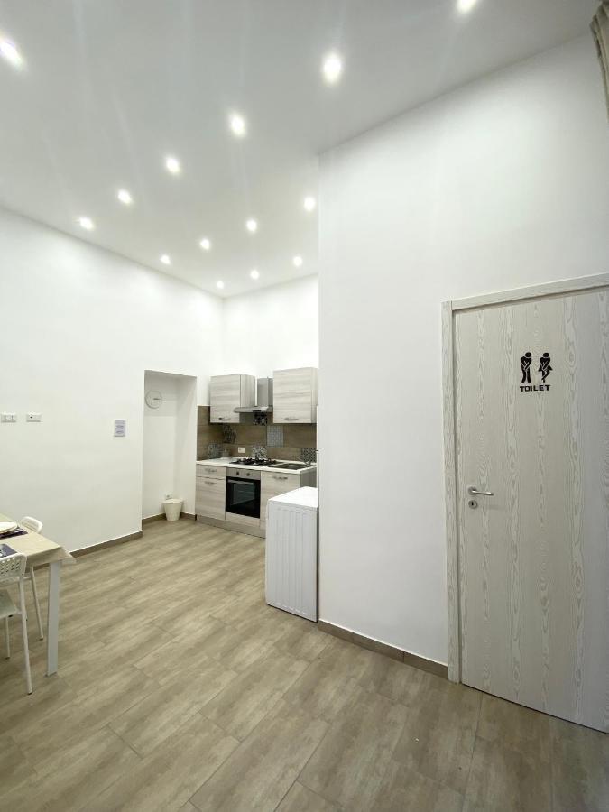 נאפולי Airys B&B - Holiday House מראה חיצוני תמונה